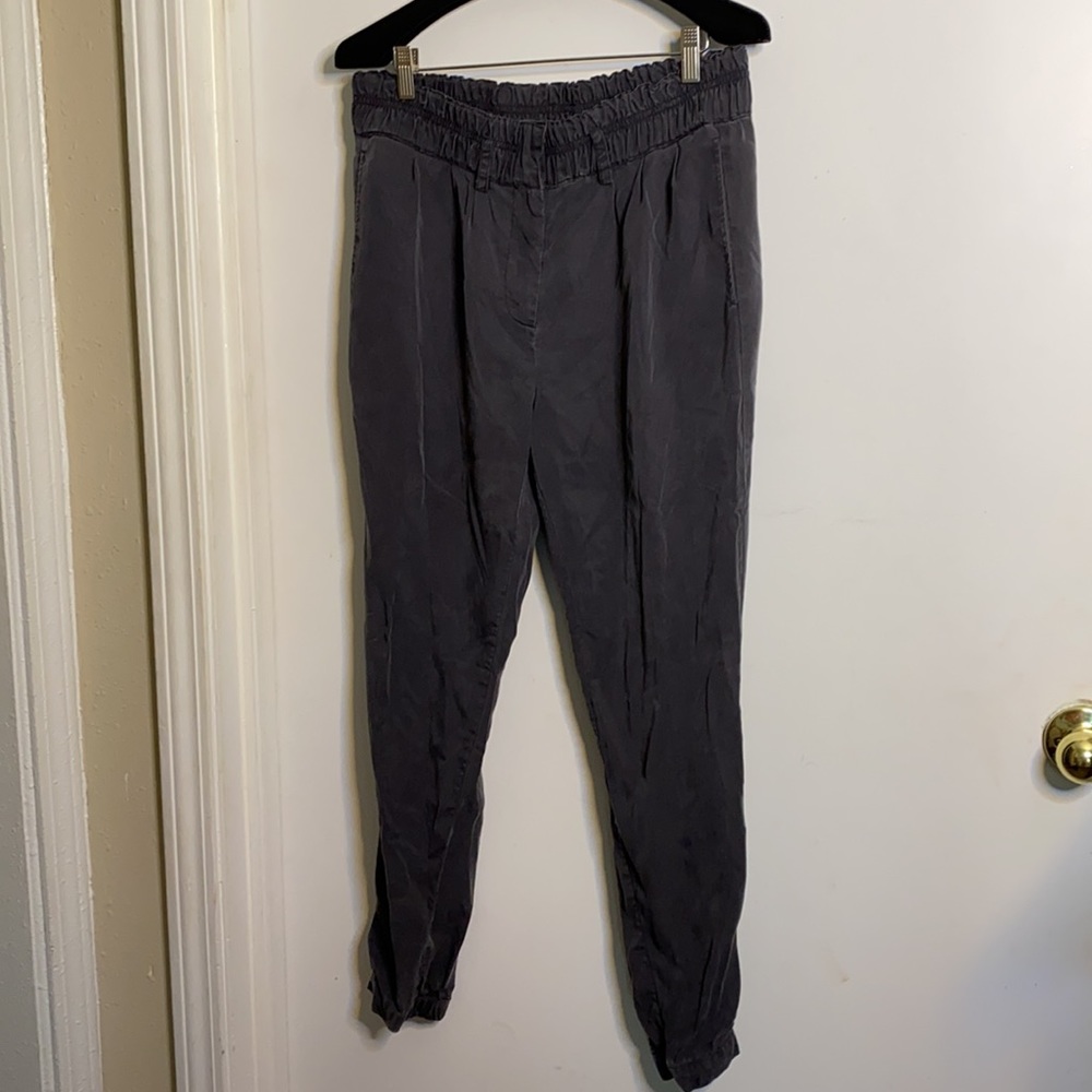 Gray pants - Picture 3 of 4